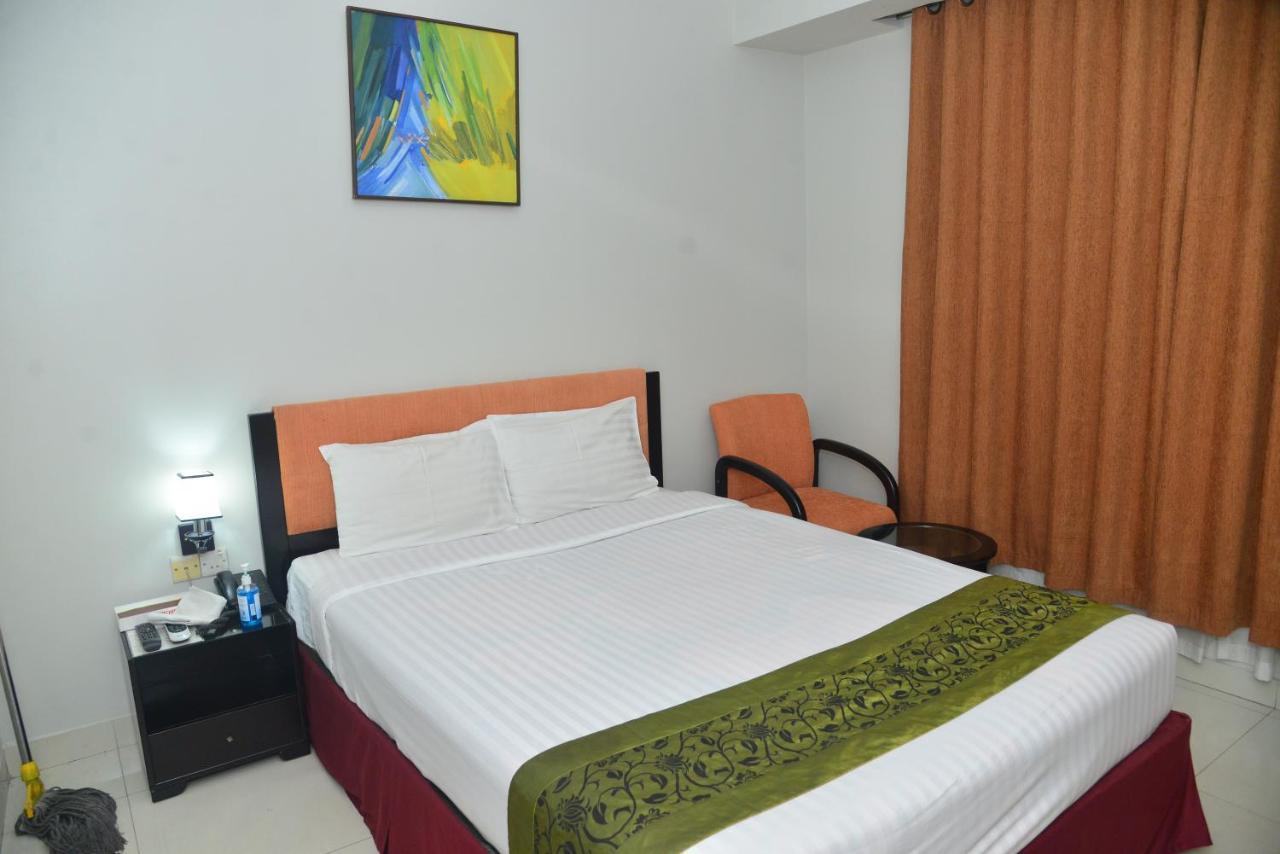 Orchid Business Hotel Chittagong Exterior photo