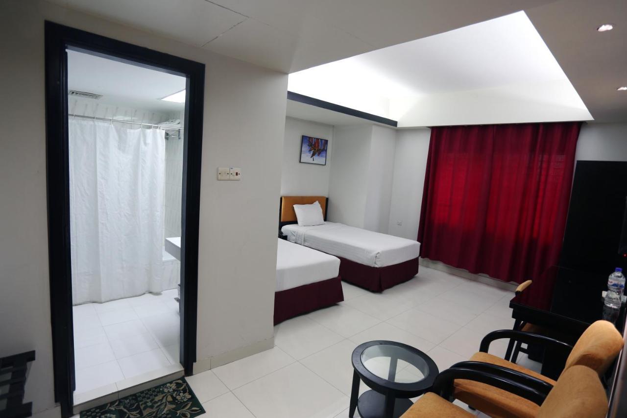 Orchid Business Hotel Chittagong Exterior photo